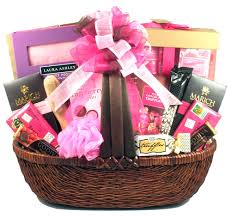 mom to be pregnancy gift basket gift