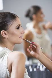 bridal makeup artist become a top