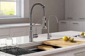 Touch kitchen faucets like our touch2o® technology make cleaning up messy hands easy. The 8 Best Touchless Kitchen Faucets For 2021 According To Reviews Better Homes Gardens