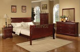 Our cherry wood furniture options also include more traditional cherry bedroom furniture, like our nightstands and dressing tables. Semi Gloss Sleigh Like Bedroom Furniture Set 170 In Cherry Black White