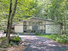 pocono pines pa waterfront homes for