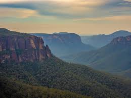 The region borders on sydney's metropolitan area, its foothills starting about 50 kilometres. Unique Things To Do In Blue Mountains Australia Itinerary With Local Tips