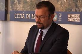 Matera: Nomine staff del sindaco, Bennardi replica all'opposizione