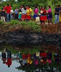 Resultado de imagen para Ecuador: ecos de la consulta de Kimsacocha