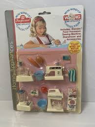 imperial mini wind up toy doll house