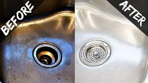 how to clean your kitchen sink