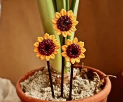 Sunflower Indoor Plant Stake Set