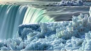 in pics partially frozen niagra falls
