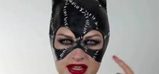how to dress up in a catwoman costume