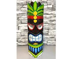 Hawaiin Tiki Mask Wall Hanging Hand