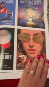 I just got my printing copy of the #billboard #magazine that smells really  good and when it’s featuring my latest work it will surely smells better 🥰  much love ❤️ #donamaria #faces #caras #grammys ...
