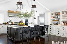 Under cabinet lights are used to brighten the counter work space. 40 Best Kitchen Lighting Ideas Modern Light Fixtures For Home Kitchens