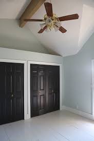 white walls contrasting molding