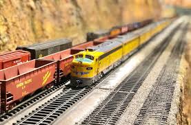 o scale train model railroad