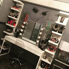 2 pcs makeup wall salon wall beauty