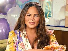 chrissy teigen partners with cord blood