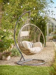 Best Outdoor Hanging Chairs For Your