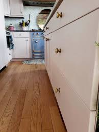 How To Chalk Paint Kitchen Cabinets 4