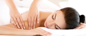 Full Body Massage Services for Women at Home | Gharpar.co