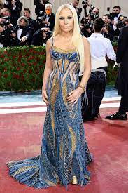 versace at the met gala 2022 versace us