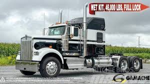 Kenworth W900 Highway Sleeper Truck