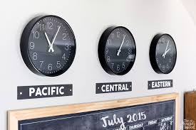 Diy Time Zone Clocks The House Of Wood