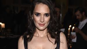 The enquirer reports that winona ryder is trying to get back together with none other than johnny depp. Winona Ryder Halt Zu Ihrem Ex Johnny Depp