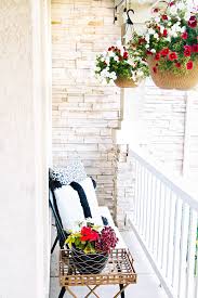 simple small porch decorating ideas for