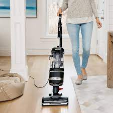 upright bagless vacuum cleaners