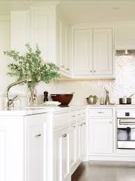 Backsplash Ideas For White Kitchen Cabinets