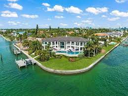 luxury homes on the market in florida