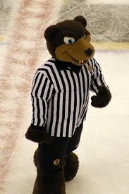 He is a large bald eagle who wears the jersey number 00. List Of Nhl Mascots Wikipedia