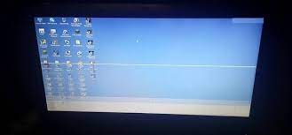 What causes vertical lines on computer monitor? Horizontal White Line On Laptop Screen Flickering Horizontal Lines On Laptop Screen