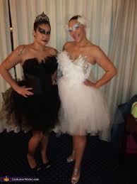 black swan and white swan costumes