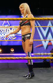 File:Charlotte at WWE's WrestleMania XXX Axxess.jpg - Wikipedia