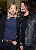 Are Dave Grohl and Taylor Hawkins friends?