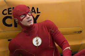 Flash Sezon 1 Odcinek 1 Po Polsku - The Flash – filmik promujący 7 odcinek 8 sezonu już dostępny! Problemy w  Central City. - Movies Room