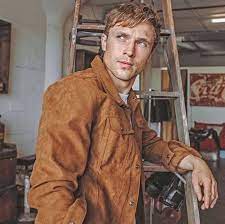 Sheepscombe when is william moseley getting married? William Moseley Home Facebook