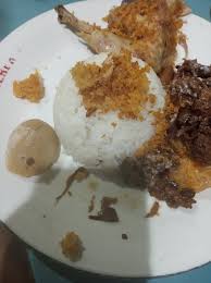 Resepi nasi goreng ayam merupakan masakan yang sangat popular di malaysia. Nasi Gudeg Nya Enak Picture Of Ayam Goreng Mbok Berek Asli Yogyakarta Region Tripadvisor