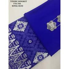 Baju kurung d'yana are exclusive, modern, and modest. Kain Pasang Titanic Songket 4 Meter Royal Blue Baju Kurung Muslimah Wears Women S Fashion Pgmall My My Inkuiri Com