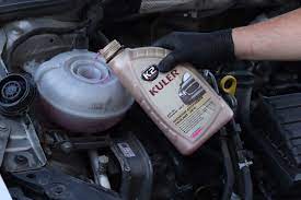 colour of the engine coolant