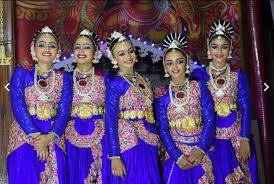 dance costume retailers in ernakulam