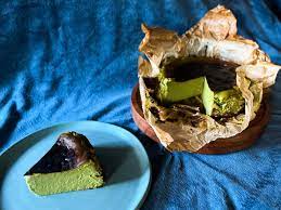 https://int.japanesetaste.com/blogs/japanese-taste-blog/how-to-make-matcha-basque-cheesecake-burnt-cheesecake gambar png