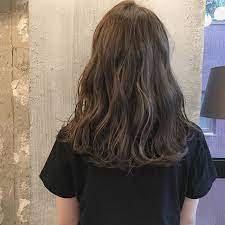 骨格ウェーブさんに似合う髪型 特集 レングス別のおすすめヘアスタイルをご提案 folk ウェーブ 髪型 ヘアスタイリング 髪型