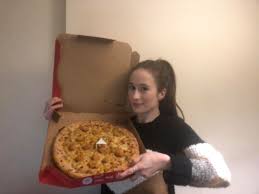 Satisfy all your pizza cravings with pizzahut today. I Tried Pizza Hut S Kfc Popcorn Chicken Pizza And It Made Me Question Everything Kent Live