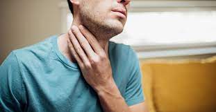 itchy throat and ears causes