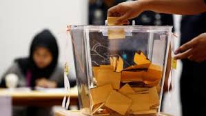 The 2018 malaysian general election, formally known as the 14th malaysian general election, was held on wednesday, 9 may 2018, for members elections in malaysia exists at two levels: In The 2018 Malaysian Elections Voters Are Using Facebook And Twitter To Cast Their Ballots Quartz