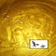 Oil Based Metallic Gold Paint