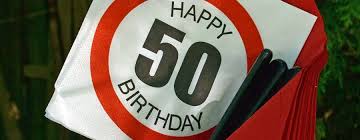 Invito compleanno 50 anni non importa se sei giovane o vecchio! 40 Frasi Di Auguri Di Compleanno Per I 50 Anni Frasiperte It