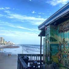 places to eat in daytona beach that are